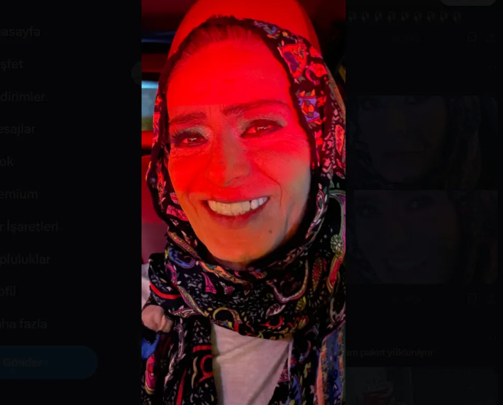 Yenə görünüşü ilə diqqət çəkdi - FOTOLAR